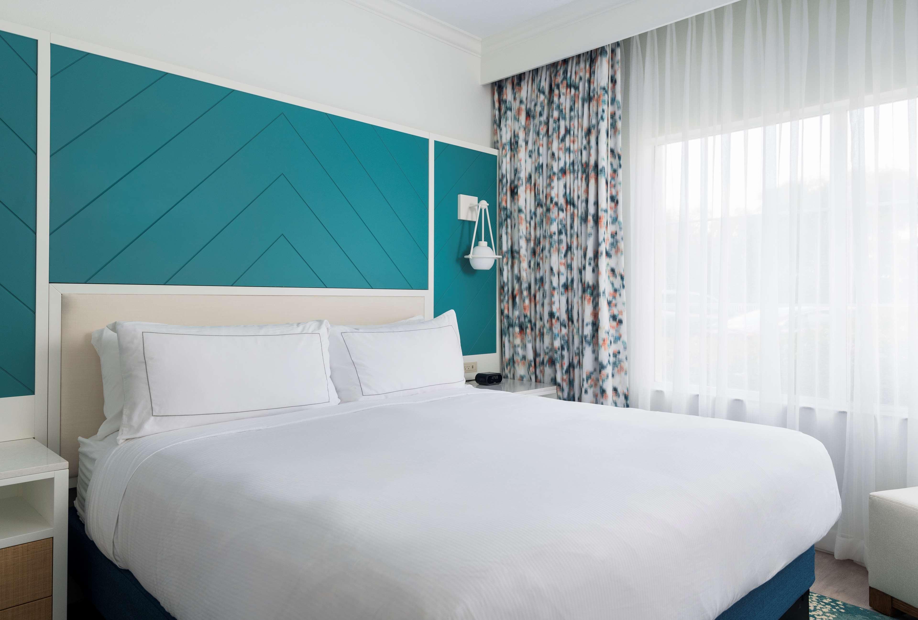 Doubletree Suites By Hilton Naples Naples Park Екстер'єр фото